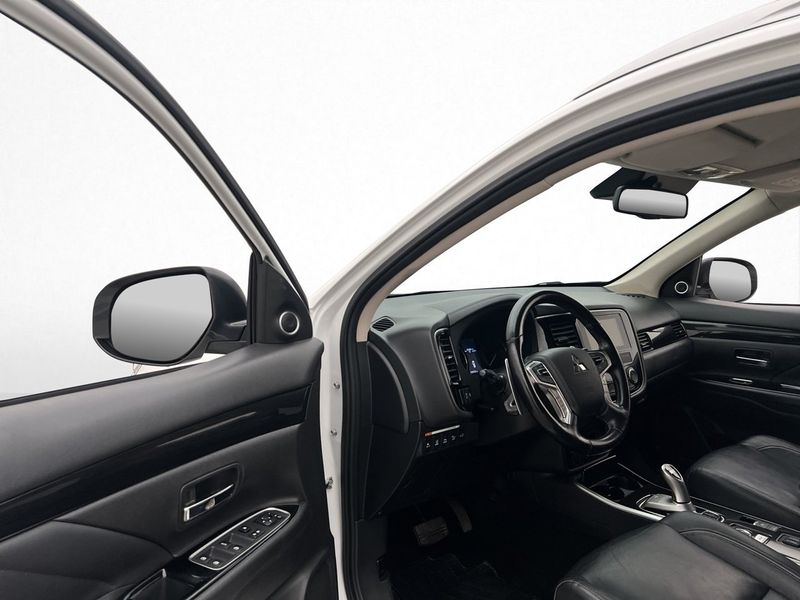 Mitsubishi Outlander bild 16