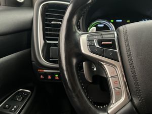 Mitsubishi Outlander bild 26