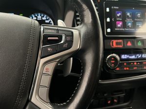 Mitsubishi Outlander bild 25
