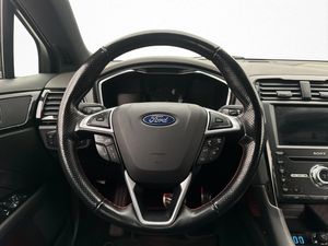 Ford Mondeo bild 15