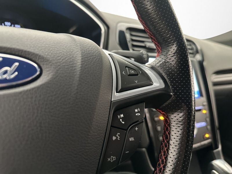 Ford Mondeo bild 20