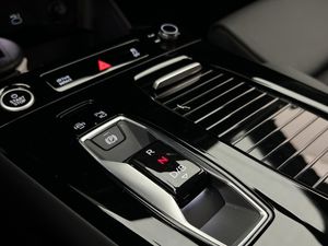 Audi Q6 e-tron bild 23