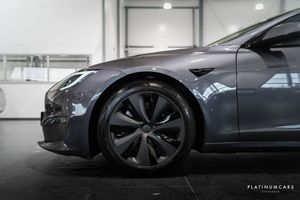 Tesla Model S bild 15