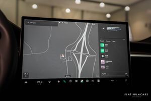 Tesla Model S bild 11