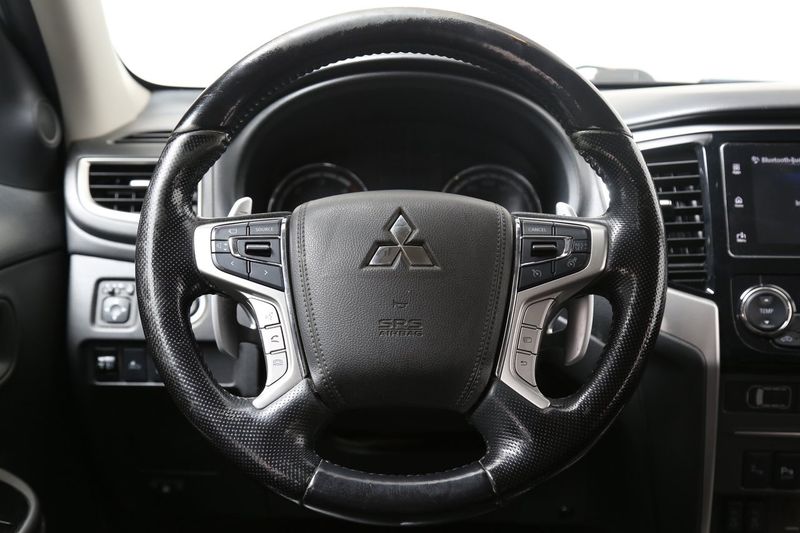 Mitsubishi L200 bild 16
