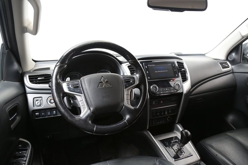 Mitsubishi L200 bild 14