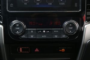 Mitsubishi L200 bild 21