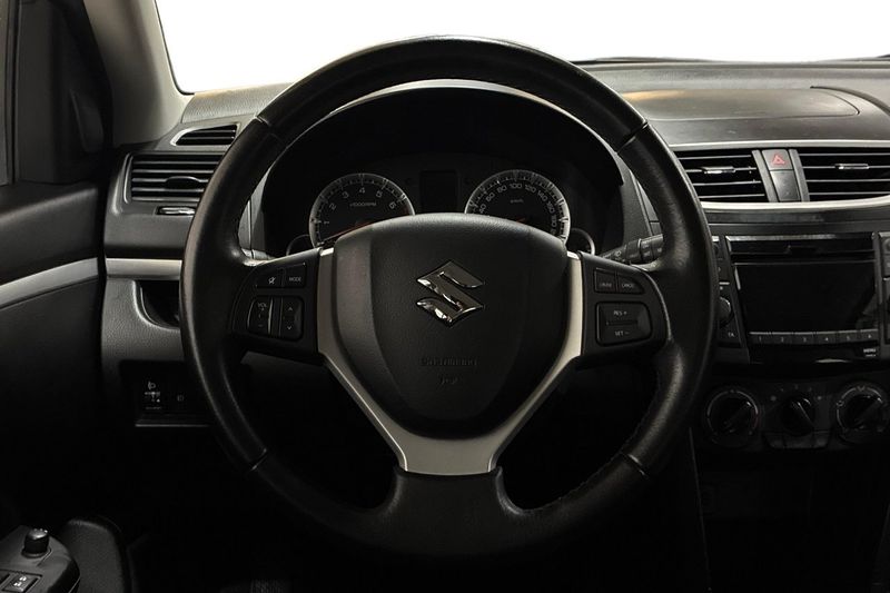 Suzuki Swift bild 16