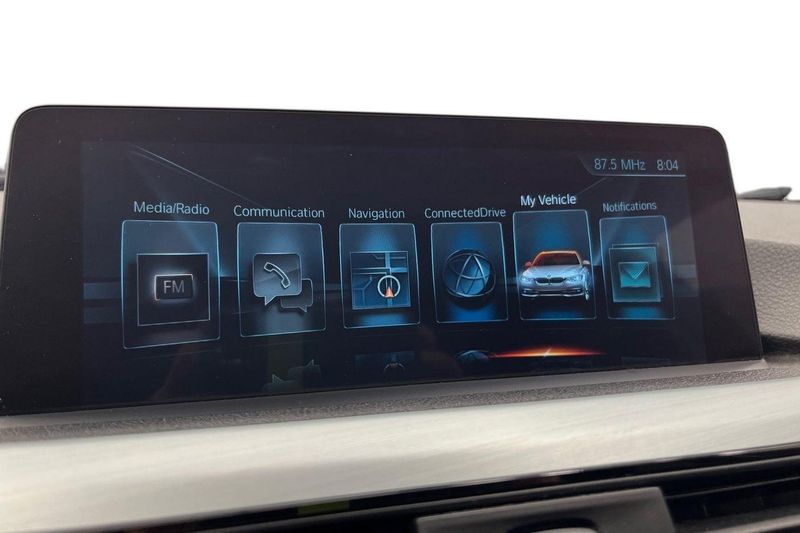BMW 320 bild 18