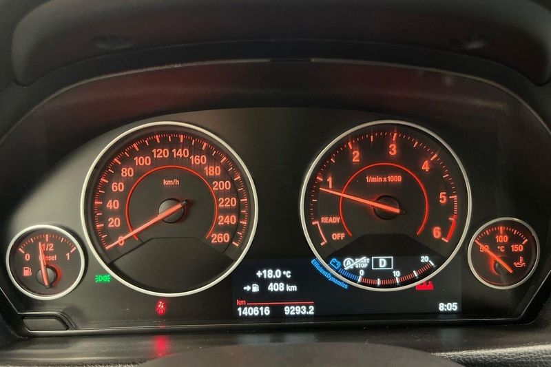 BMW 320 bild 16
