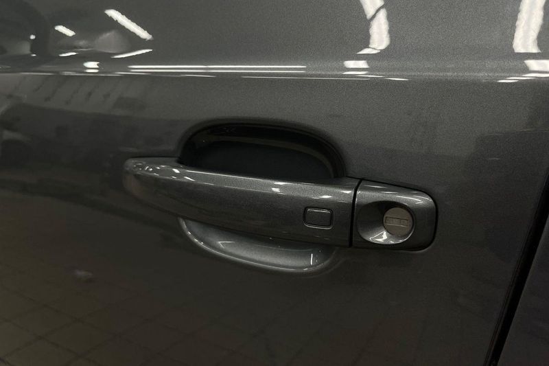 Audi Q3 bild 11
