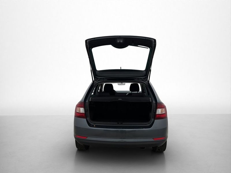 Skoda Rapid bild 23
