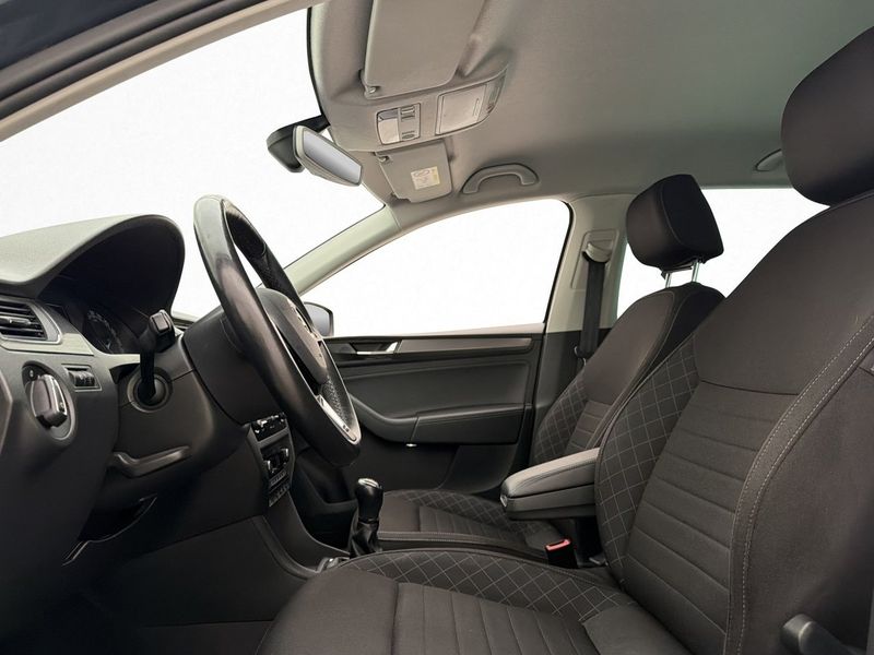 Skoda Rapid bild 9
