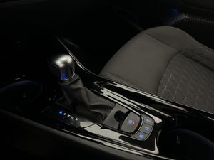 Toyota C-HR bild 21