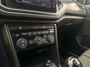 Volkswagen T-Roc bild 24