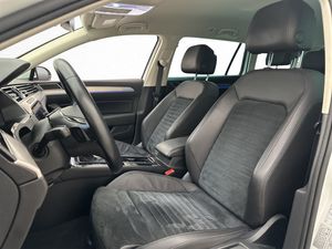 Volkswagen Passat bild 9