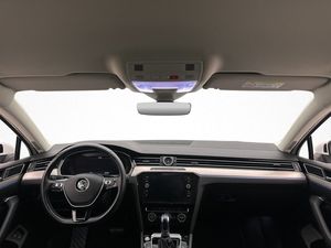 Volkswagen Passat bild 14