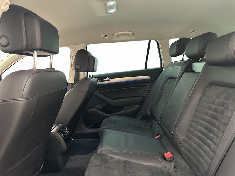 Volkswagen Passat bild 13