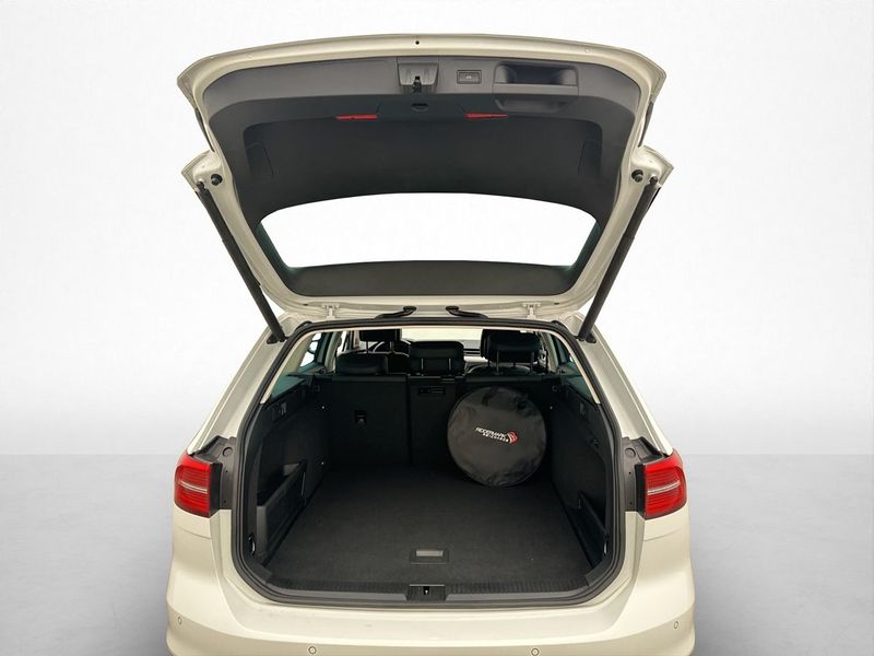Volkswagen Passat bild 30