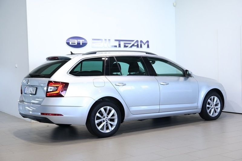 Skoda Octavia bild 4