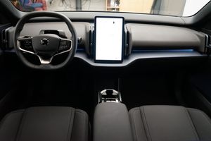 Volvo EX30 bild 5