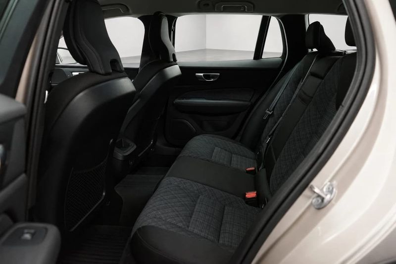 Volvo V60 bild 7