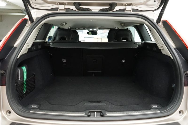 Volvo V60 bild 8