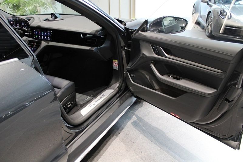 Porsche Taycan bild 5