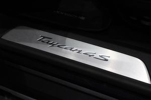 Porsche Taycan bild 11