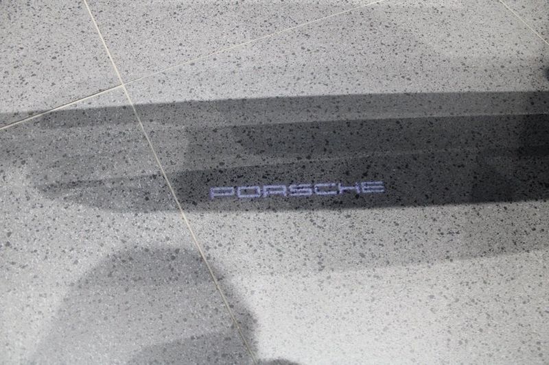 Porsche Taycan bild 16