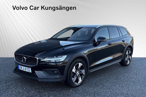 Volvo V60 Cross Country D4 AWD Adv LÄDER/DRAG/KAMERA/CARPLAY - 2020