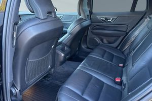 Volvo V60 bild 8