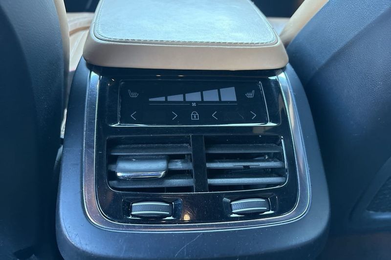 Volvo XC90 bild 13