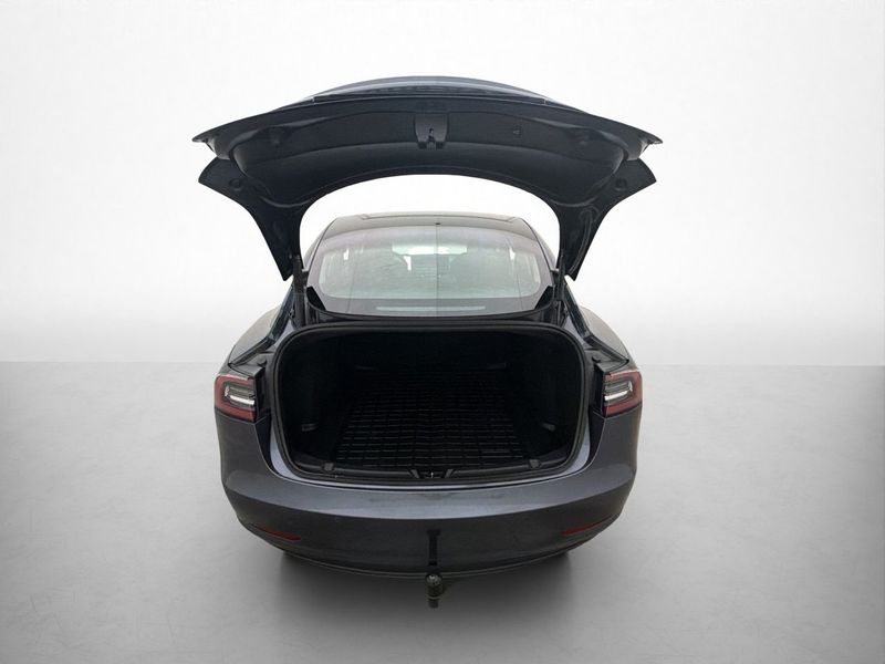 Tesla Model 3 bild 26