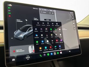 Tesla Model 3 bild 20