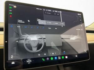 Tesla Model 3 bild 22