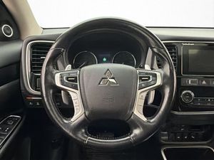 Mitsubishi Outlander bild 14