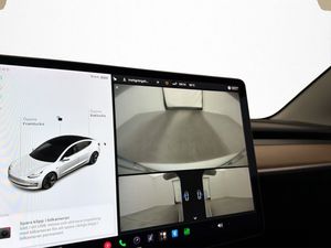 Tesla Model 3 bild 15