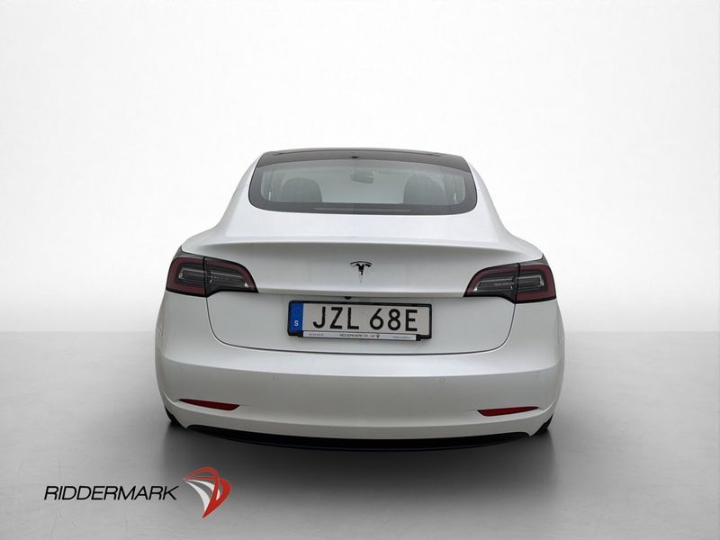 Tesla Model 3 bild 8