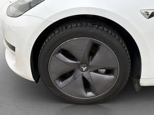 Tesla Model 3 bild 27