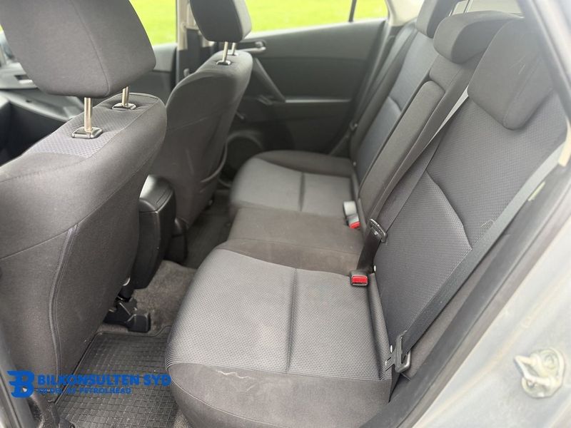 Mazda 3 bild 6
