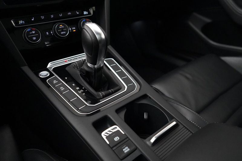 Volkswagen Passat bild 17