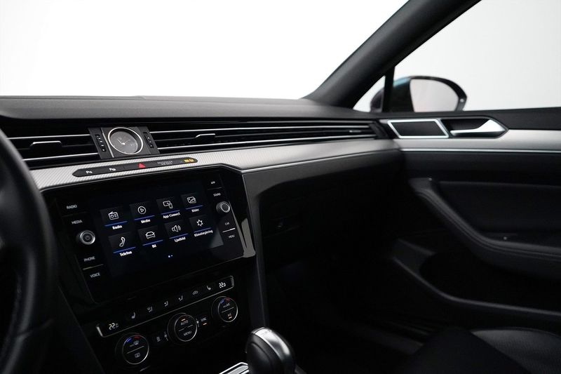 Volkswagen Passat bild 13