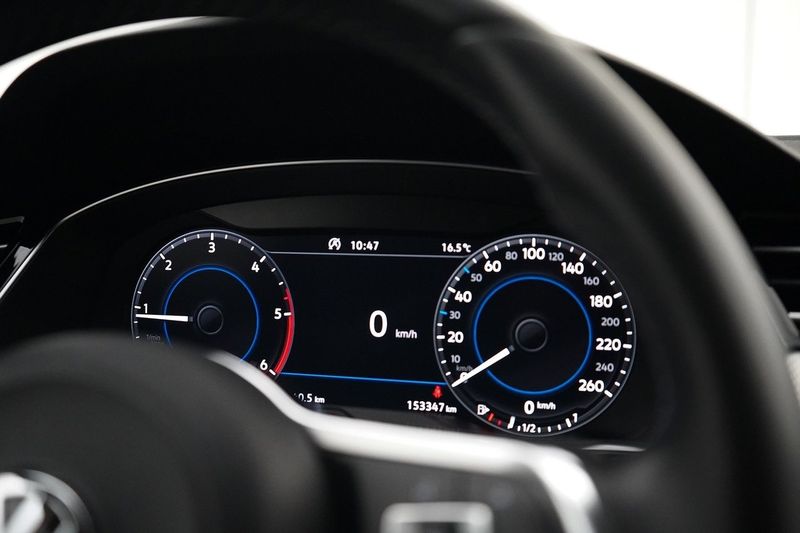 Volkswagen Passat bild 12
