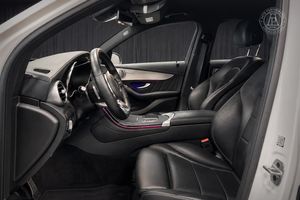 Mercedes GLC300 bild 6