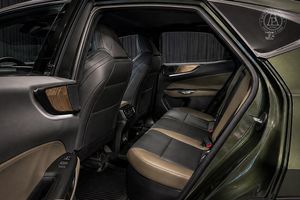 Lexus NX bild 10