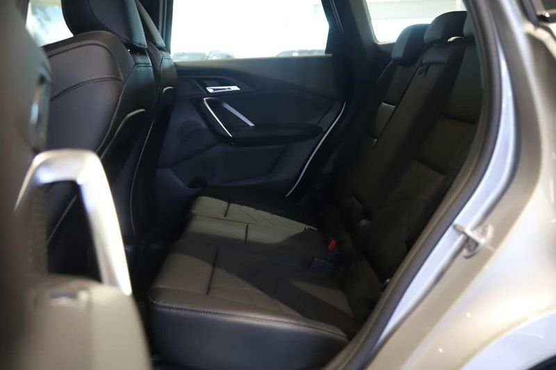 BMW X1 bild 8