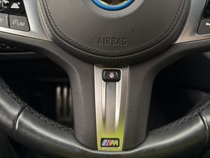 BMW i4 bild 20