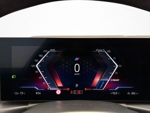 BMW i4 bild 17