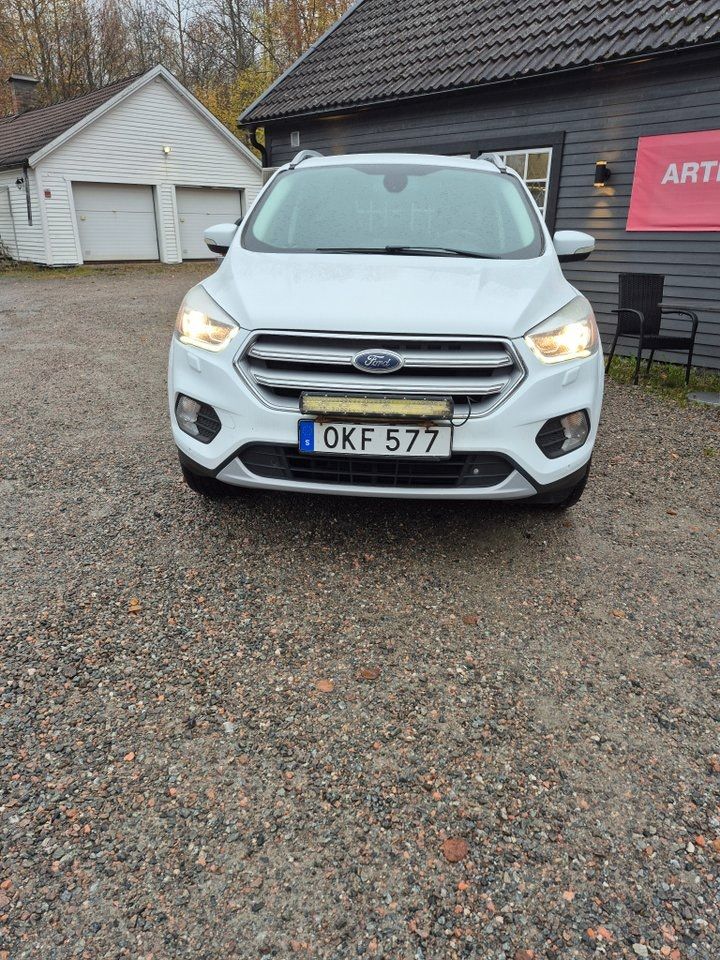 Ford Kuga bild 4